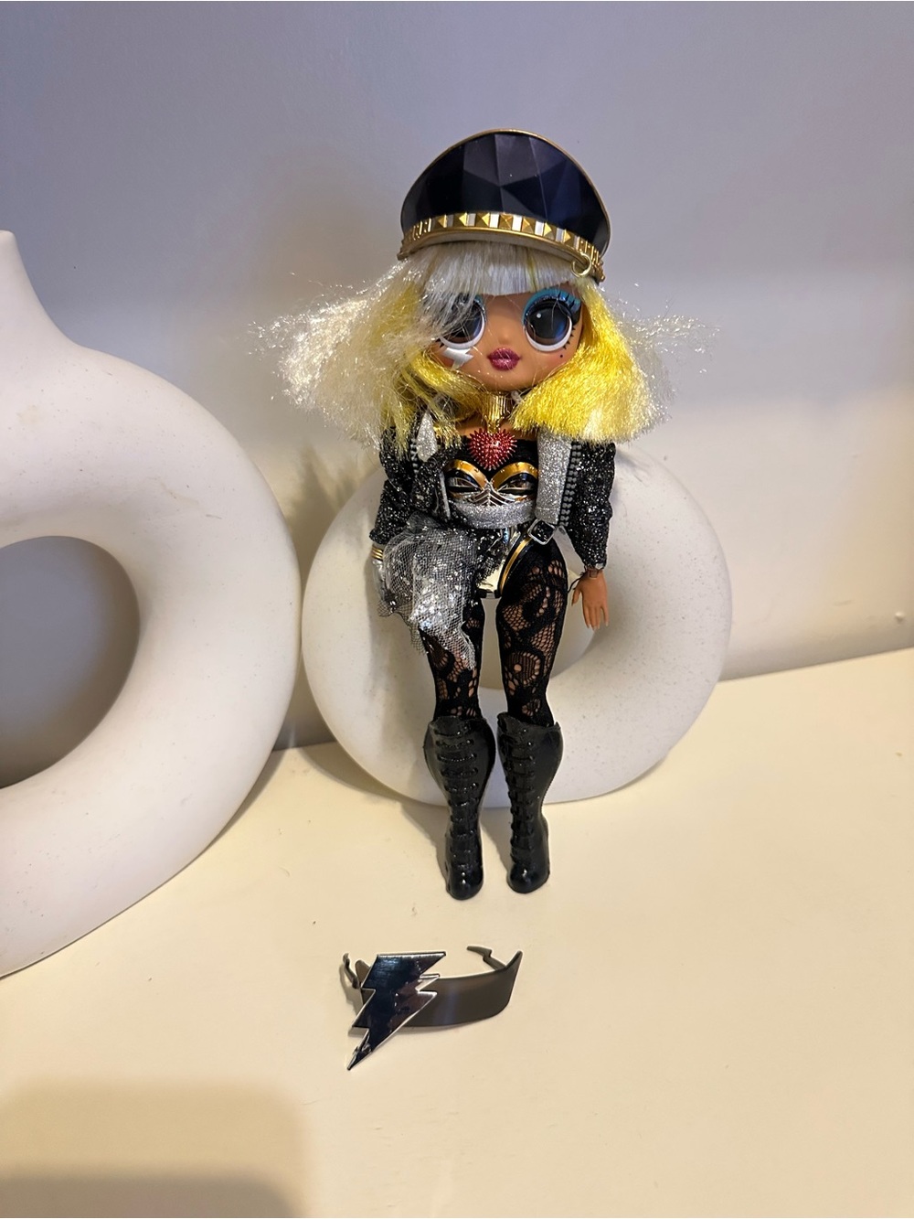 LOL Surprise! OMG Doll, Remix Super Surprise Rock Band Fame Queen Uganda